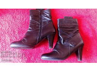Women's leather boots heel number 39